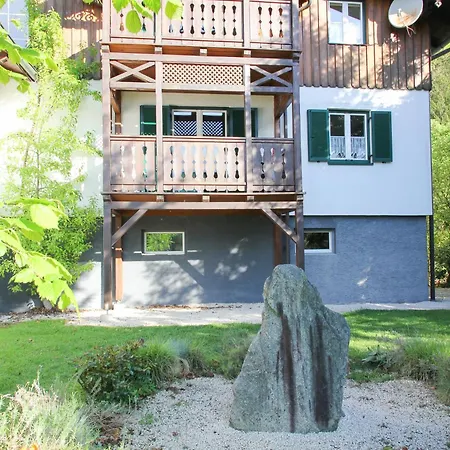 席尔瓦努斯别墅公寓 埃本湖