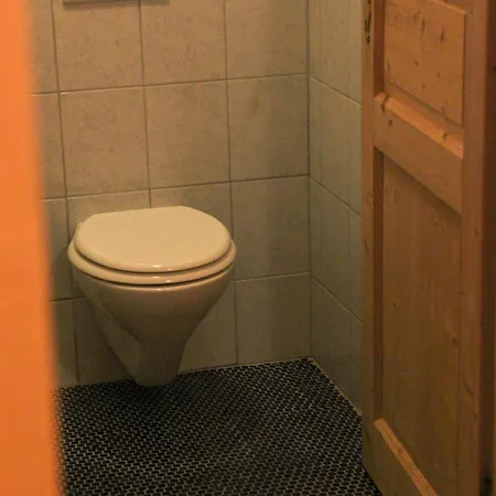 席尔瓦努斯别墅公寓 埃本湖