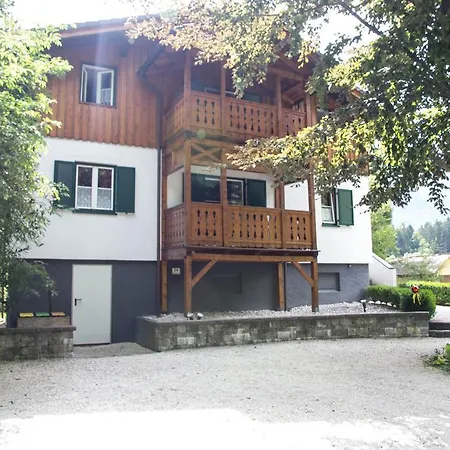 席尔瓦努斯别墅公寓